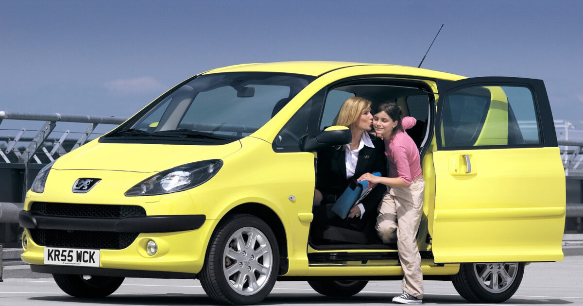 Guilty pleasure: Peugeot 1007 | Petrolblog